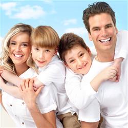 happy family- ۵ توصیه برای مردان صاحب فرزند که قصد ازدواج مجدد دارند