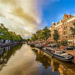 amsterdam- پنج حکایت از سفر هلند: کوتاه، بامزه، اعصاب خردکن