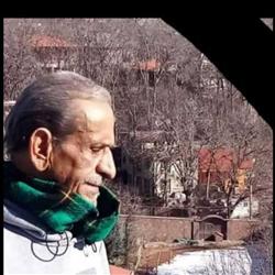 uncle mahmood- خاک‌سپاری عمو محمود