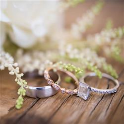 wedding- پنج کتاب ارزشمند برای خانم‌های مجرد