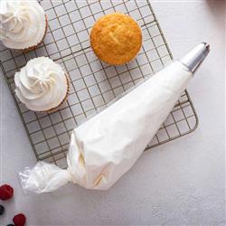 frosting cake- خامه کشی کیک – گام‌به‌گام